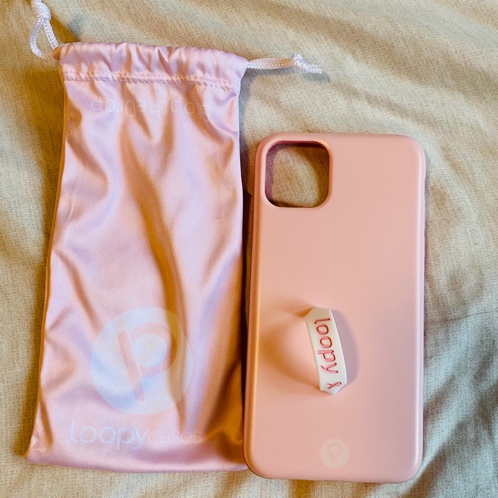 Iphone 11 pro max Loopy case